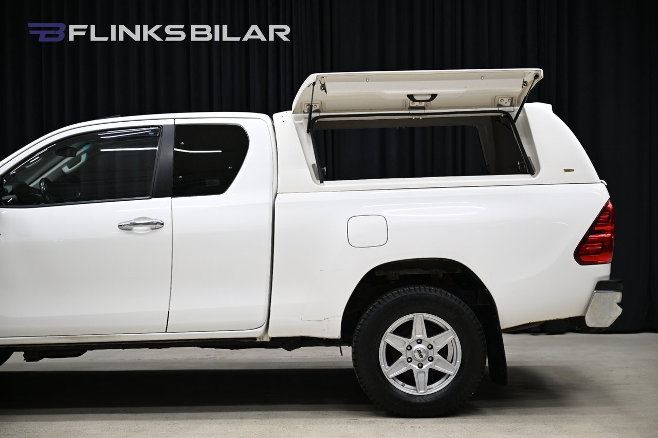 Toyota HiLux 2.4 AWD 150HK Kåpa 2017, bild 6/31