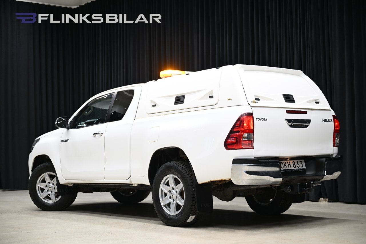 Toyota HiLux 2.4 AWD 150HK Kåpa 2017, bild 4/31