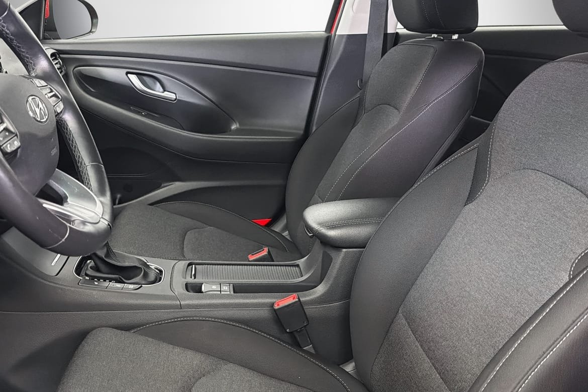Hyundai i30 2021, kuva 5/13
