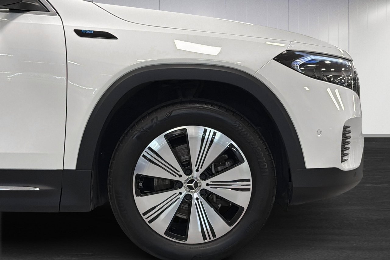 Mercedes-Benz EQB 2022, kuva 5/10