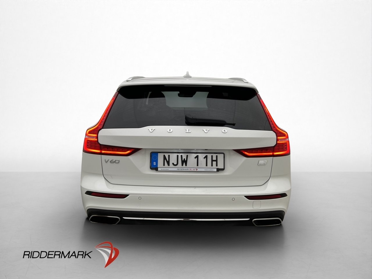 Volvo V60 Recharge T6 AWD Expression 2022, bild 6/37