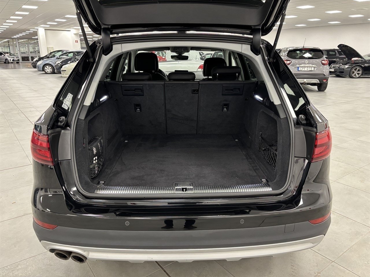 Audi A4 allroad 2018, bild 4/10