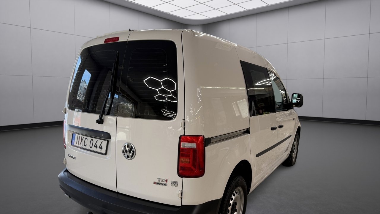 Volkswagen Caddy 2016, photo 5/12