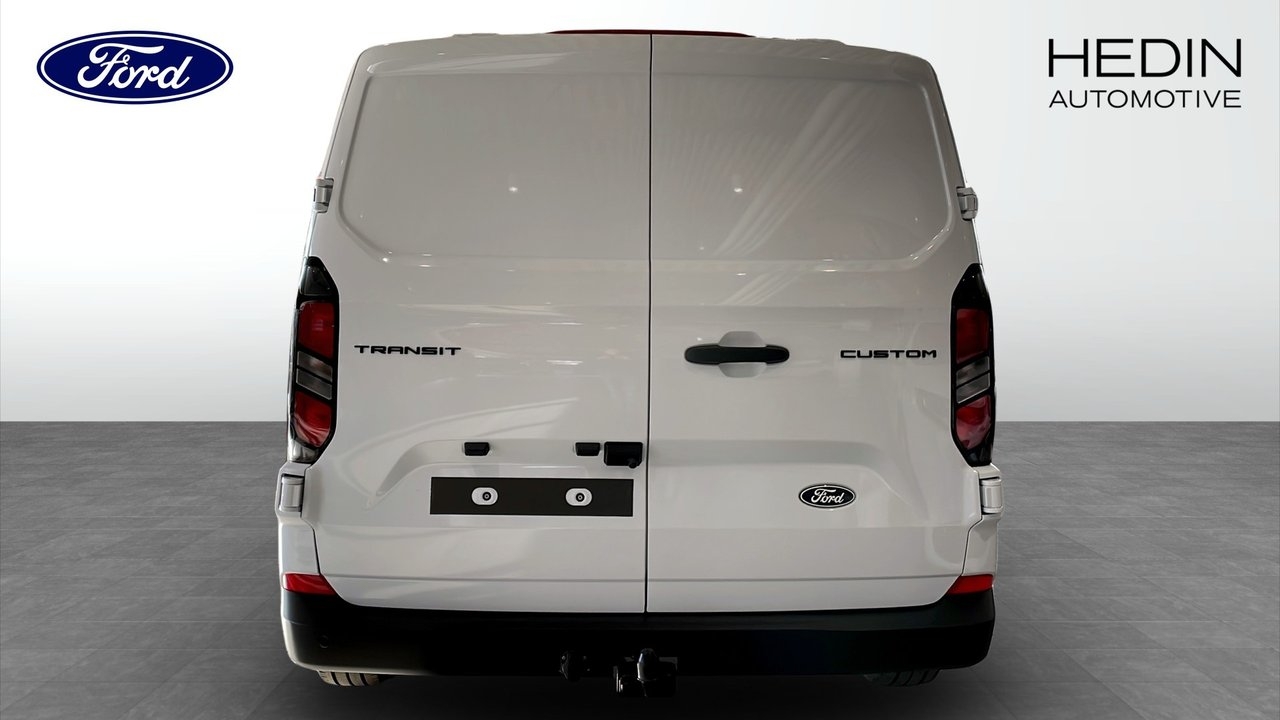Ford Custom 2026, photo 7/10