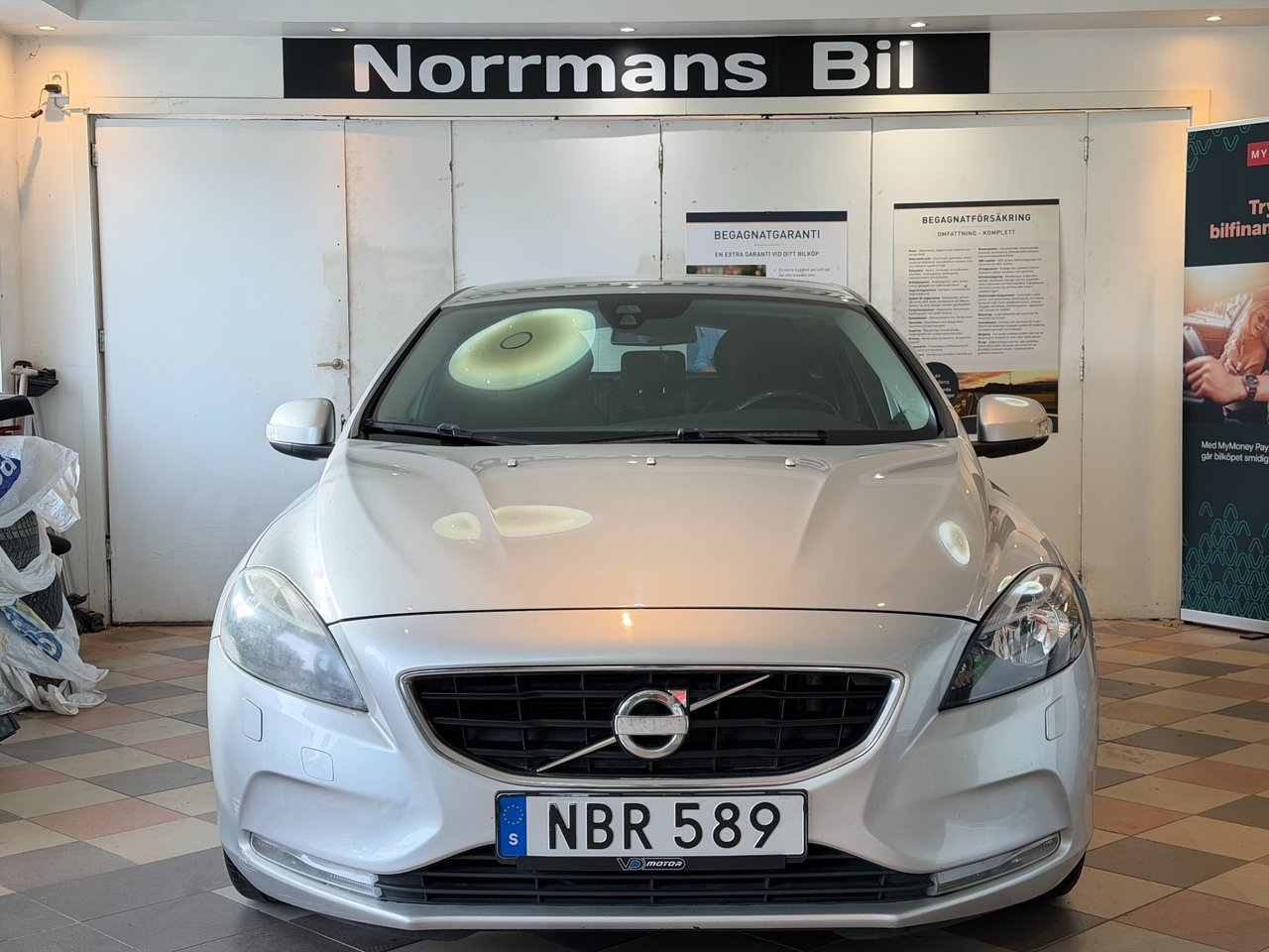 Volvo V40 2013, bild 2/26