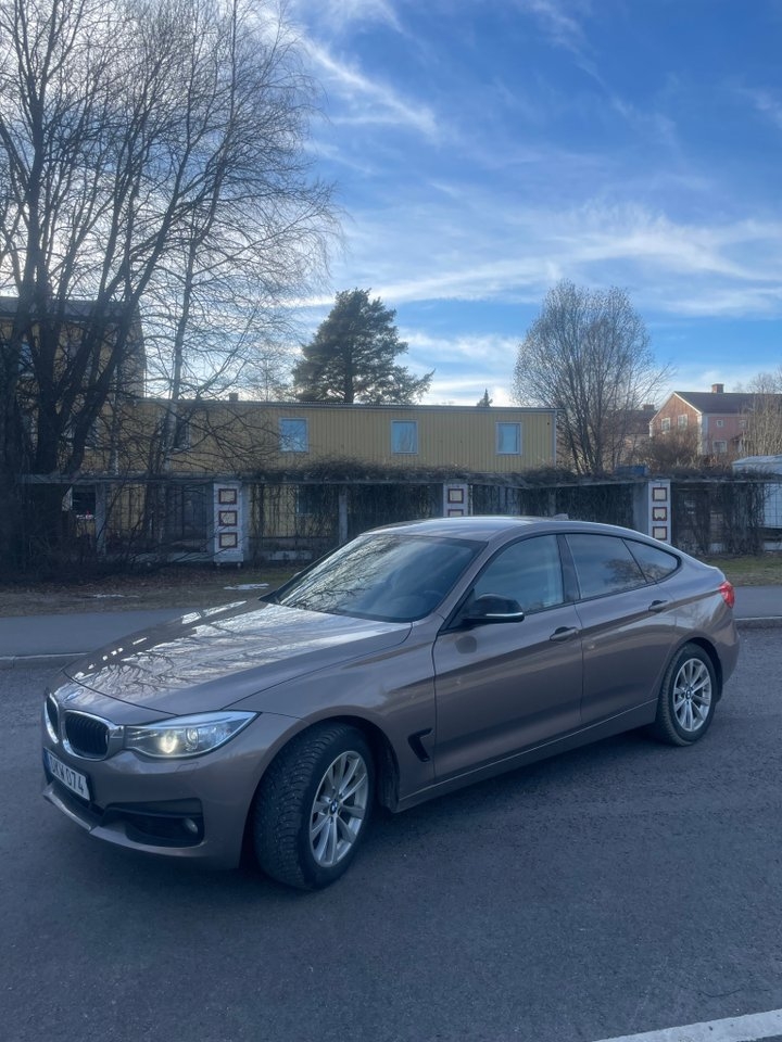 BMW 320 2015, bild 7/19