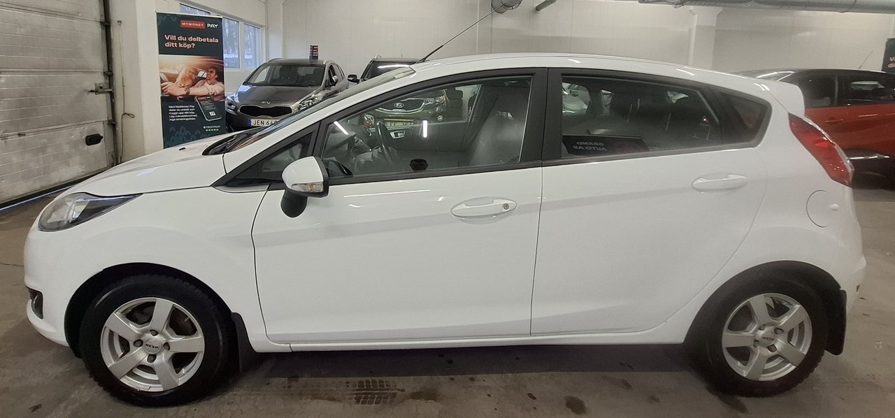 Ford Fiesta 2015, kuva 7/20