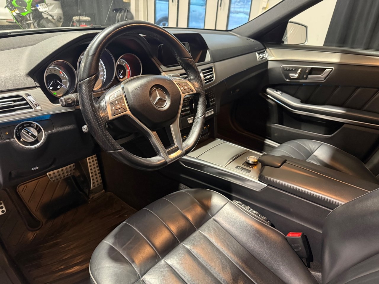 Mercedes-Benz E 2014, kuva 5/10