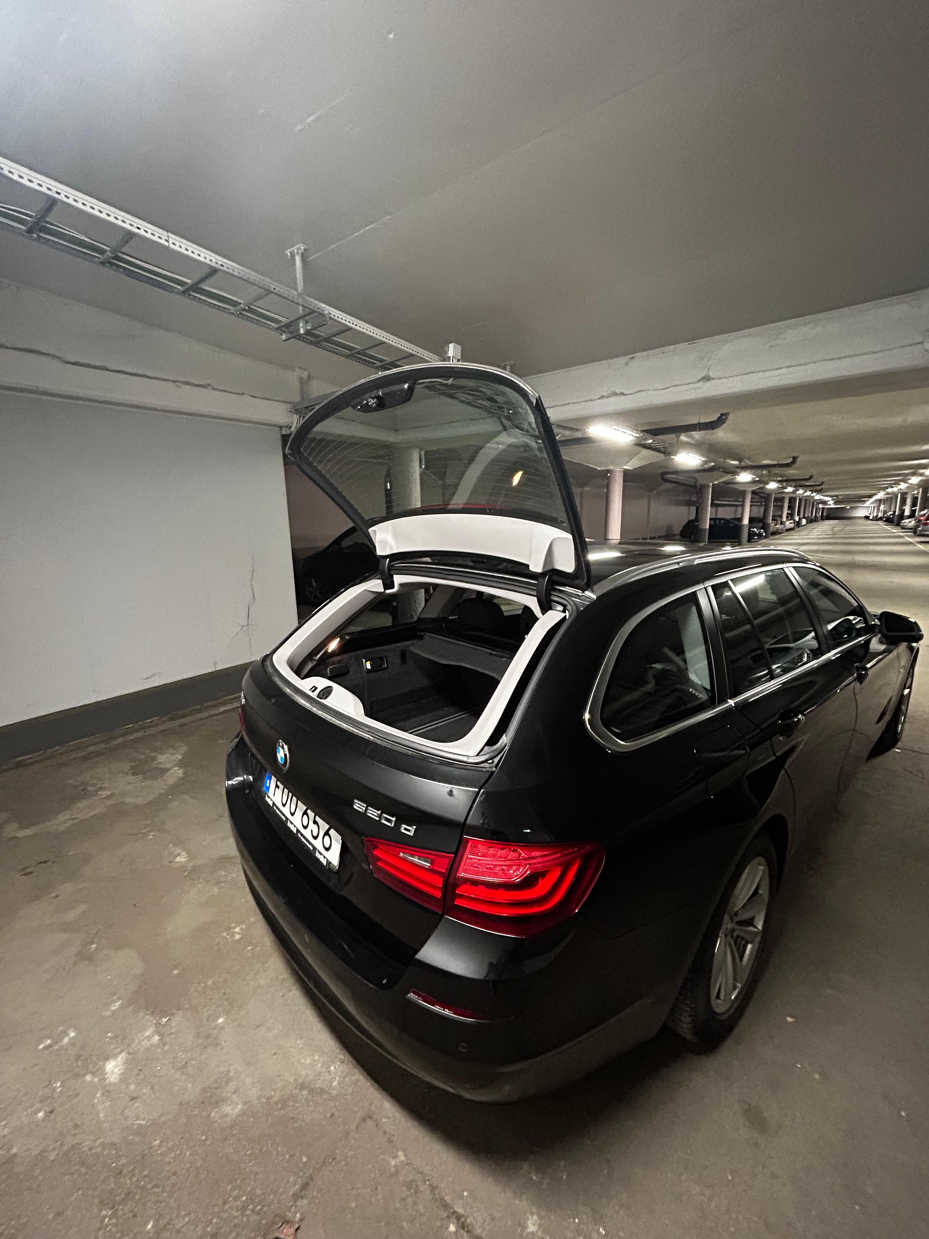 BMW 520 d xDrive Touring Steptronic 2015, bild 4/10