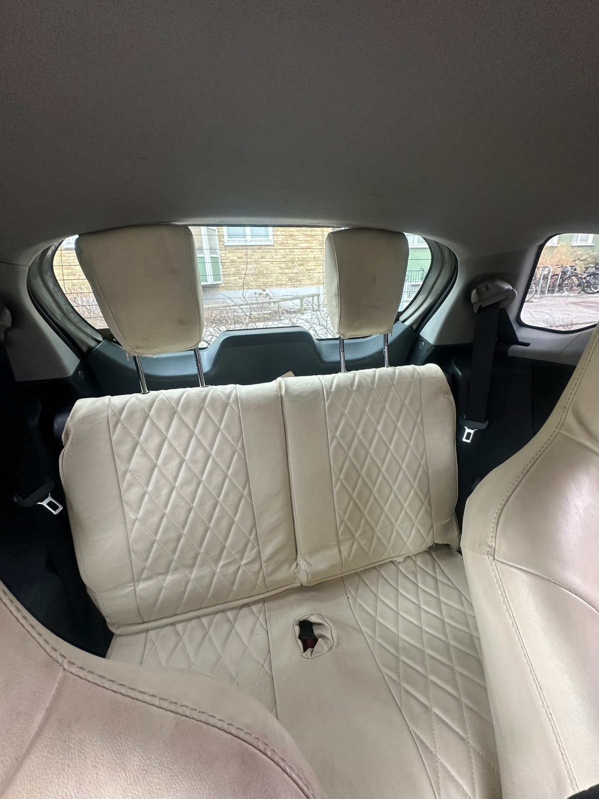 Toyota IQ 1.0 VVT-i Super CVT‐i 2010, bild 5/8
