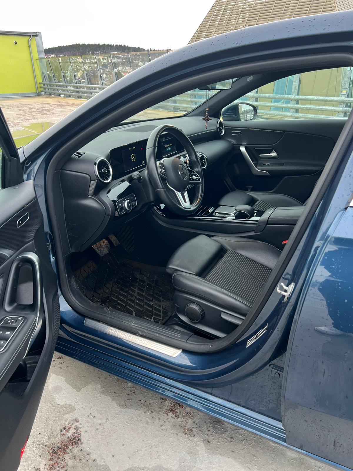 Mercedes-Benz A 200 7G-DCT 2020, bild 4/8