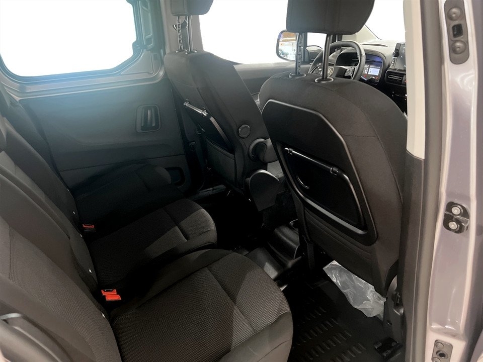 Citroen Berlingo Crew Cab 130hk Aut 2026, bild 6/14