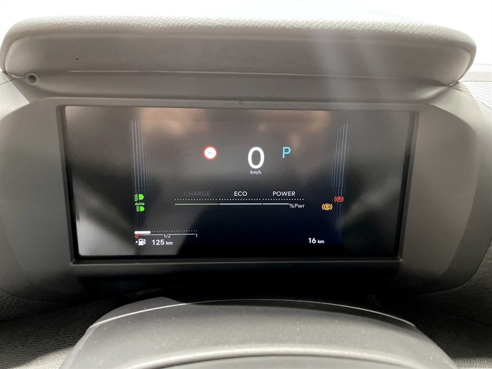 Citroen C4 Max Hybrid 145hk 2025, bild 7/10