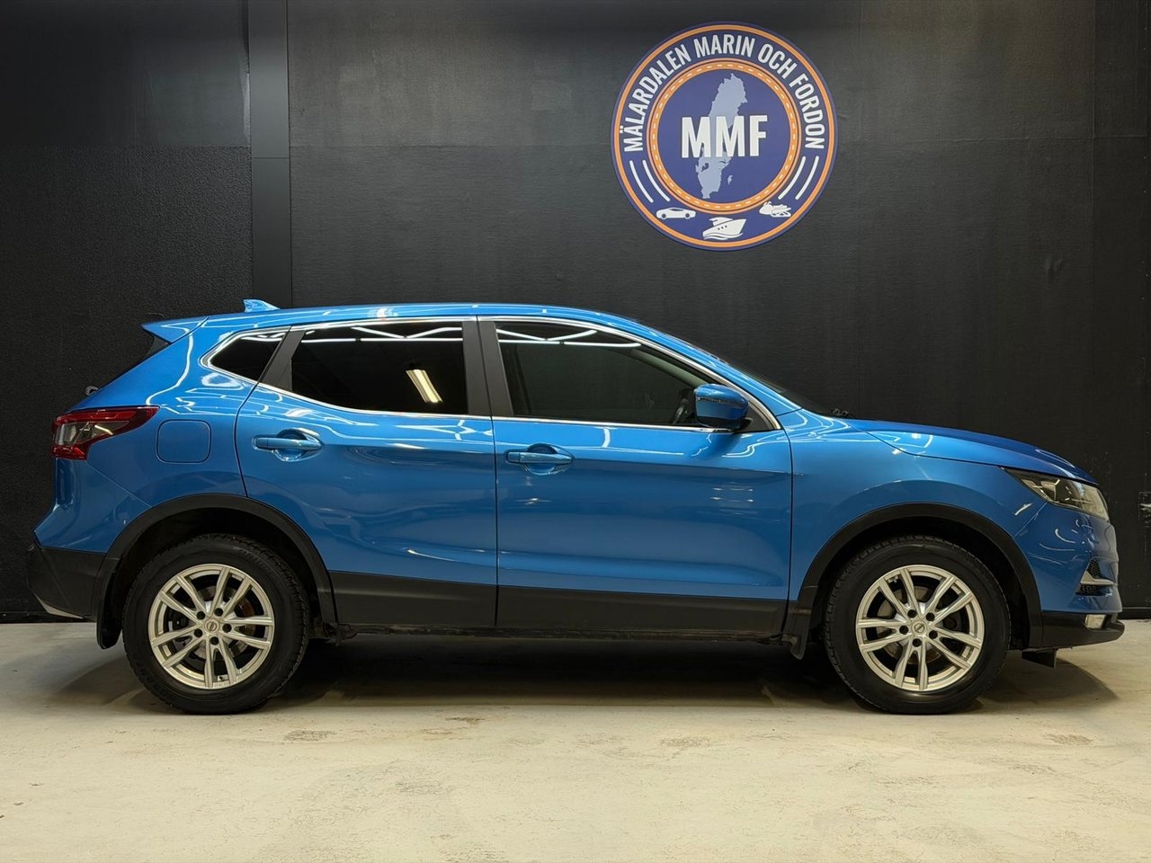 Nissan Qashqai 1.2 DIG-T XTRONIC-CVT 2018, photo 3/10
