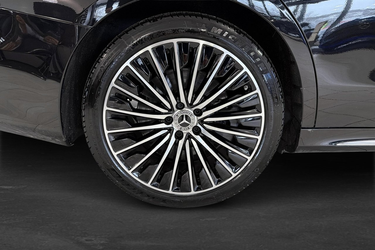 Mercedes-Benz E 300 de Exclusive 2024, kuva 6/10