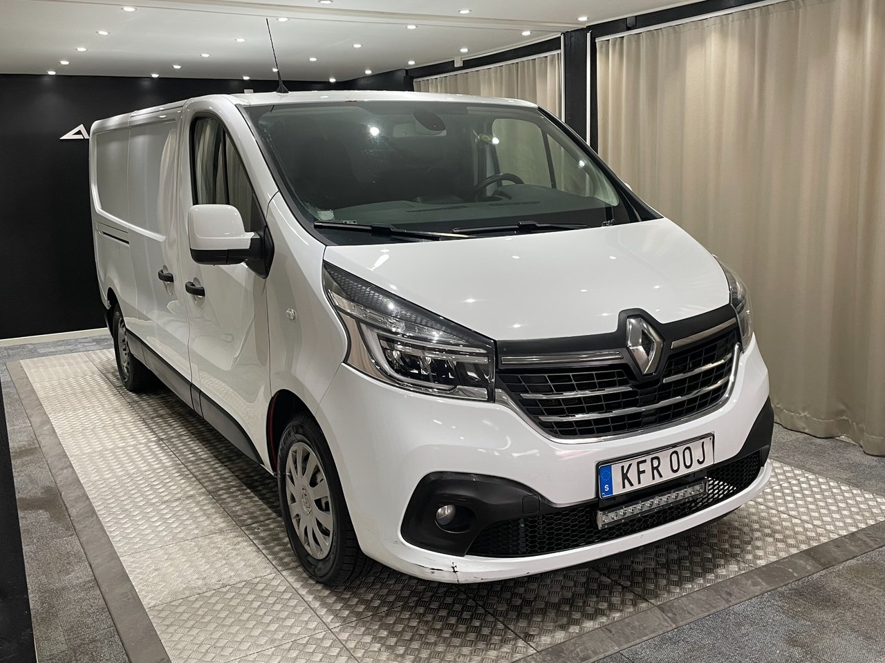 Renault Trafic 2021, bild 3/16