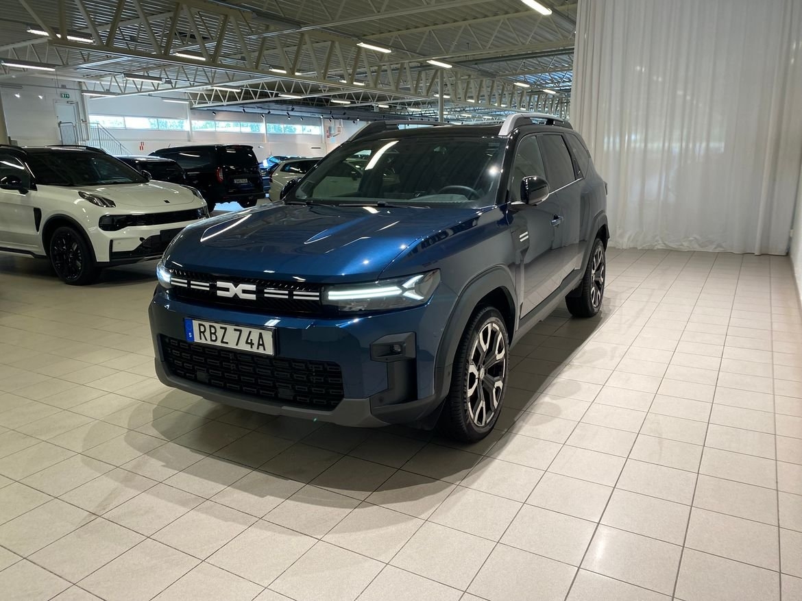 Dacia Bigster hybrid 155 Journey 2025, bild 2/10