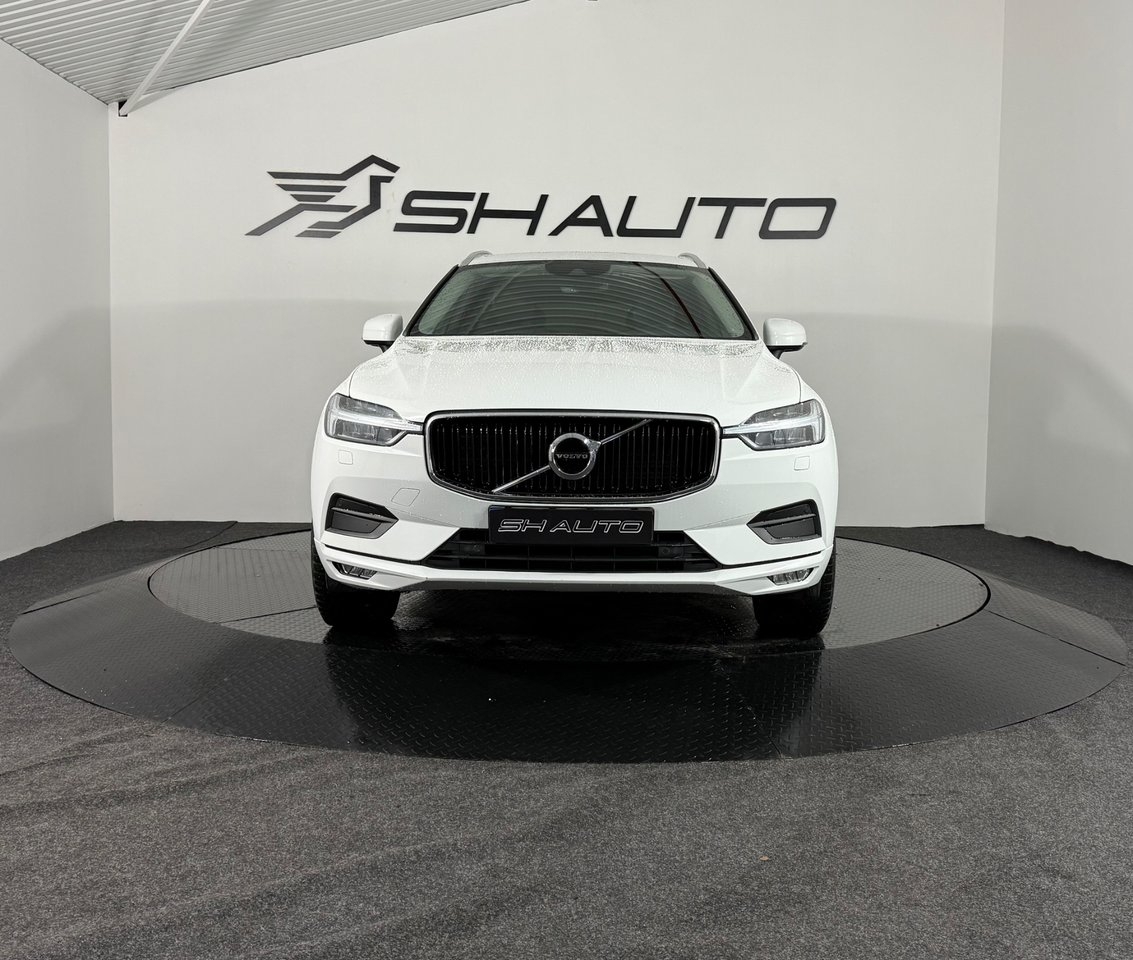 Volvo XC60 D4 AWD Geartronic Momentum 2019, bild 2/20