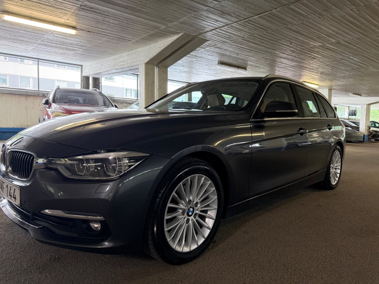 BMW 320 2016, bild 2/10