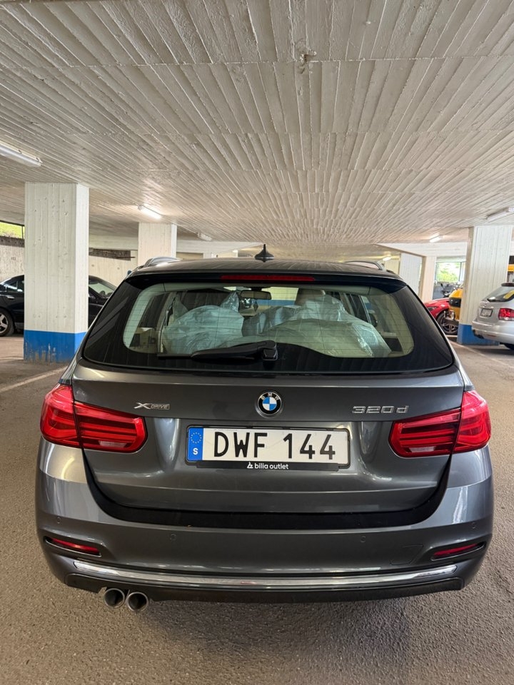 BMW 320 2016, bild 7/10