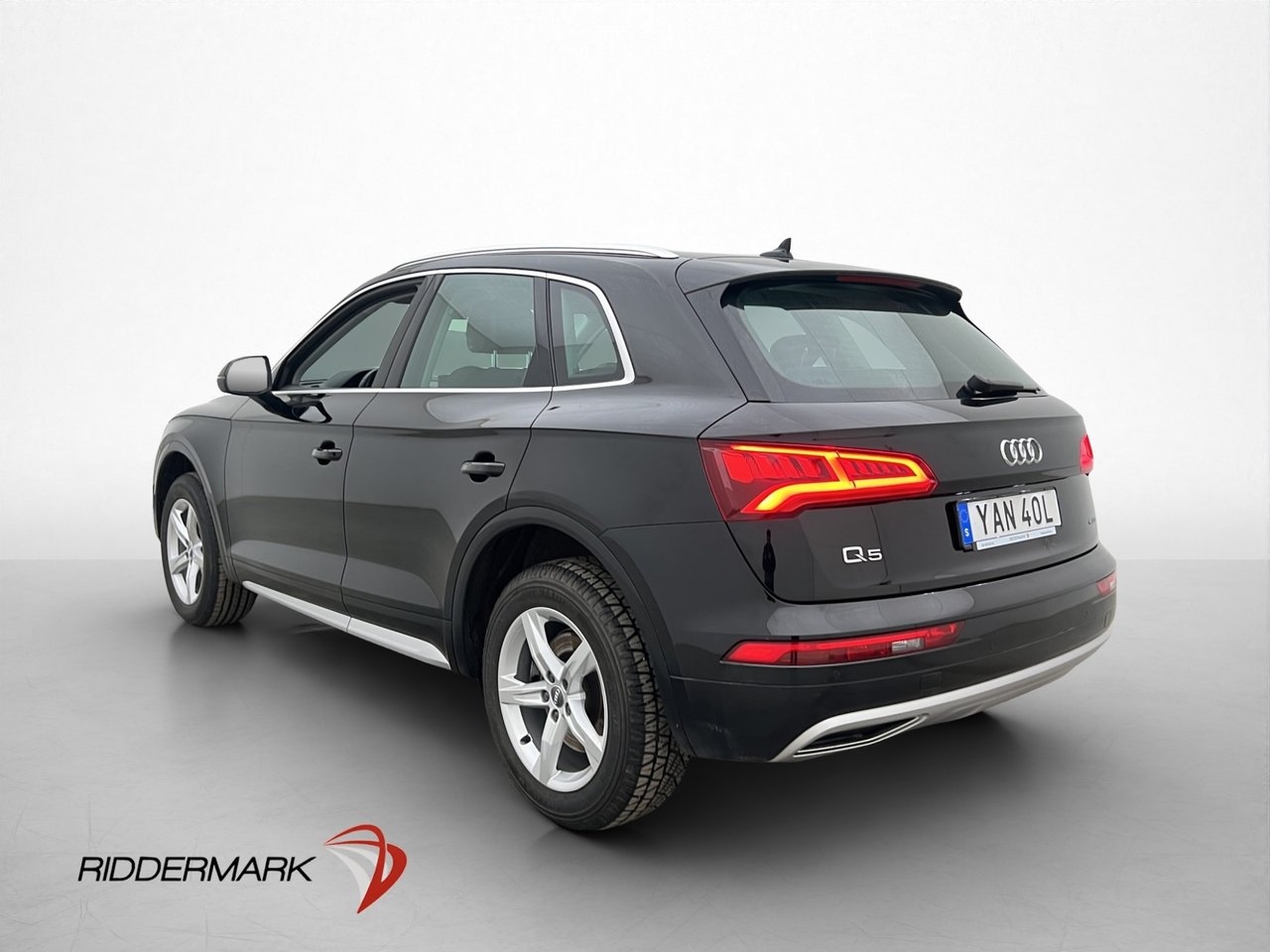 Audi Q5 40 TDI quattro 190hk Sensorer 2020, bild 4/28