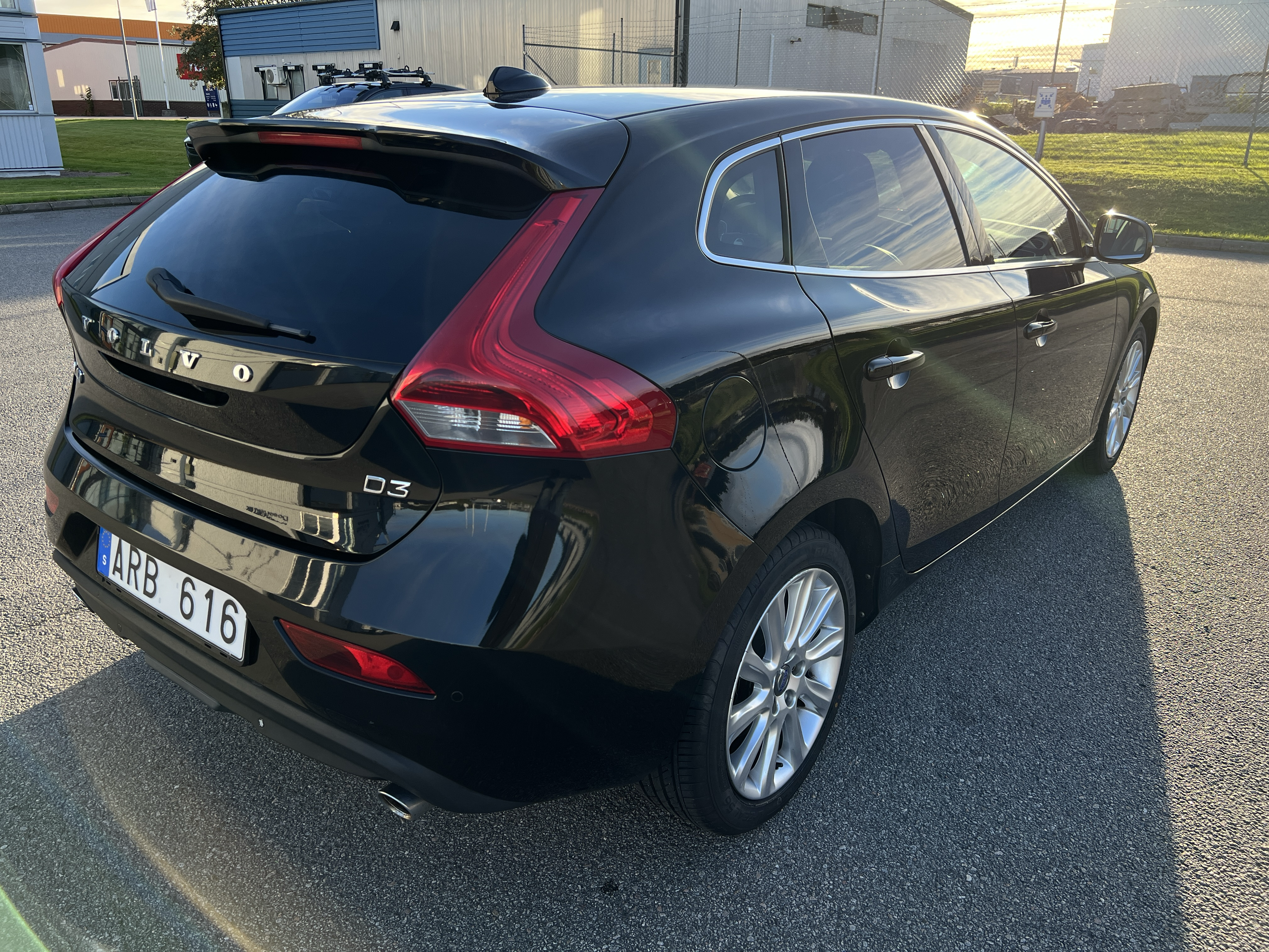 Volvo V40 2013, kuva 4/10