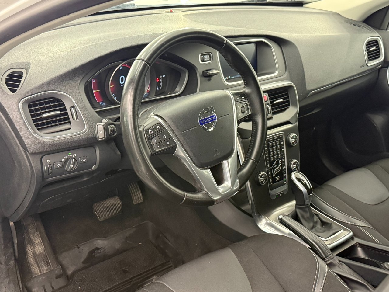Volvo V40 D3 Geartronic 2016, bild 7/10