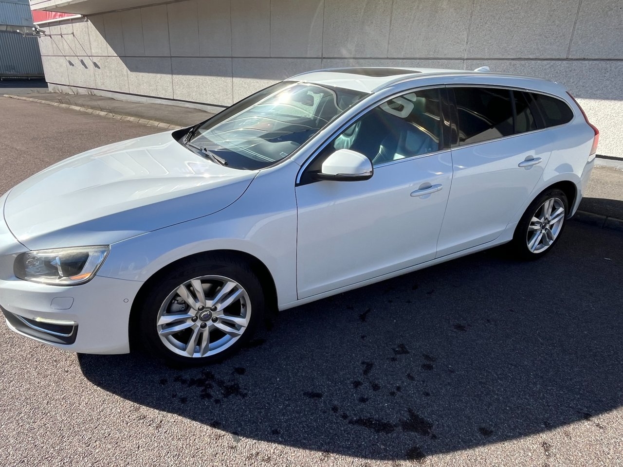 Volvo V60 D4 Geartronic Summum Euro 6 2014, bild 4/21