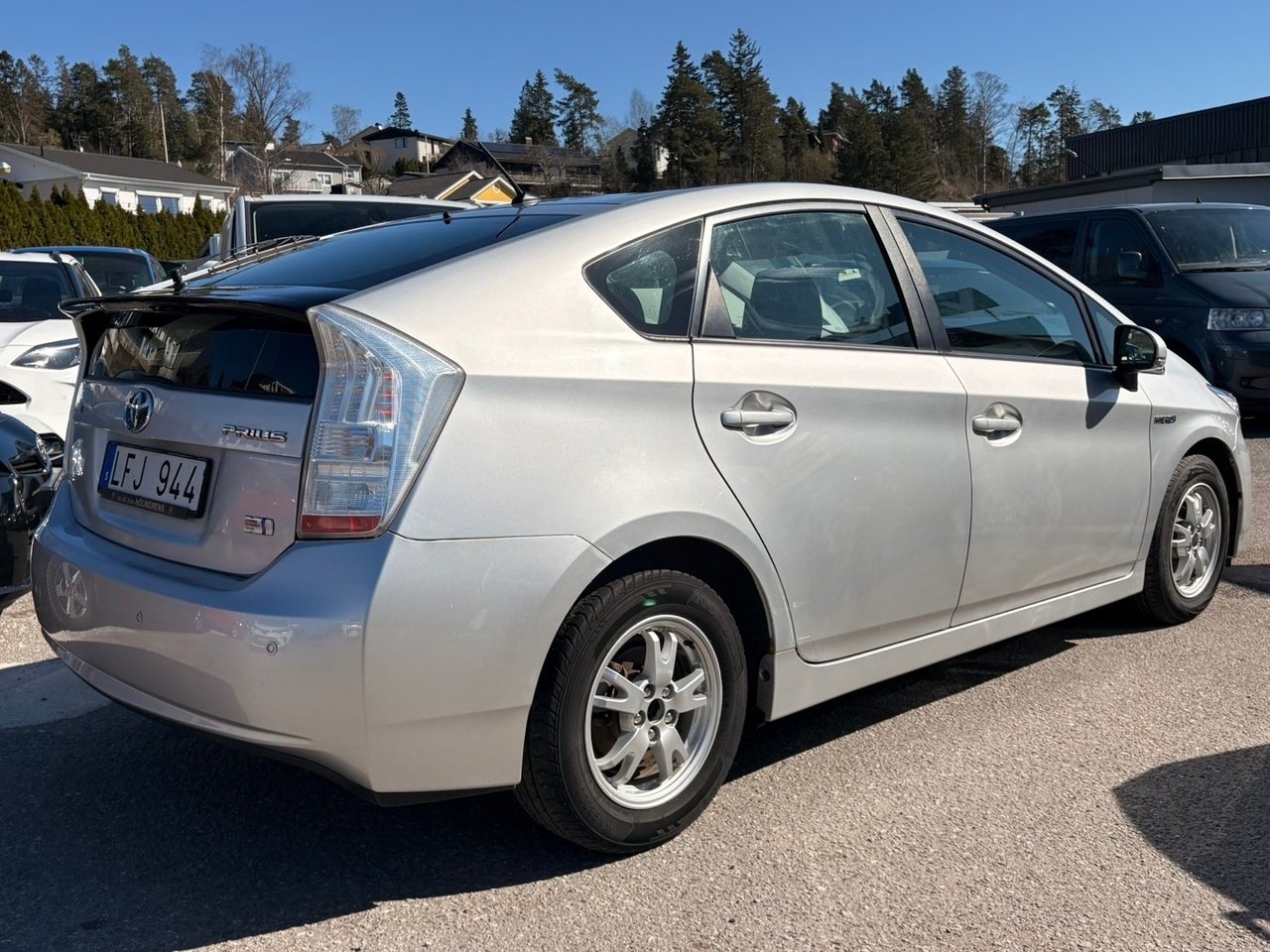 Toyota Prius 2011, kuva 7/8