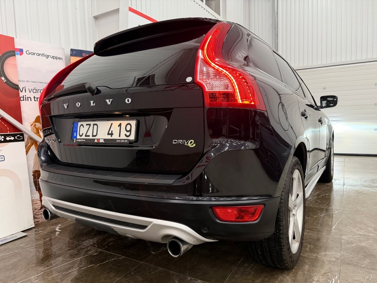 Volvo XC60 D3 R-Design 2011, kuva 5/22