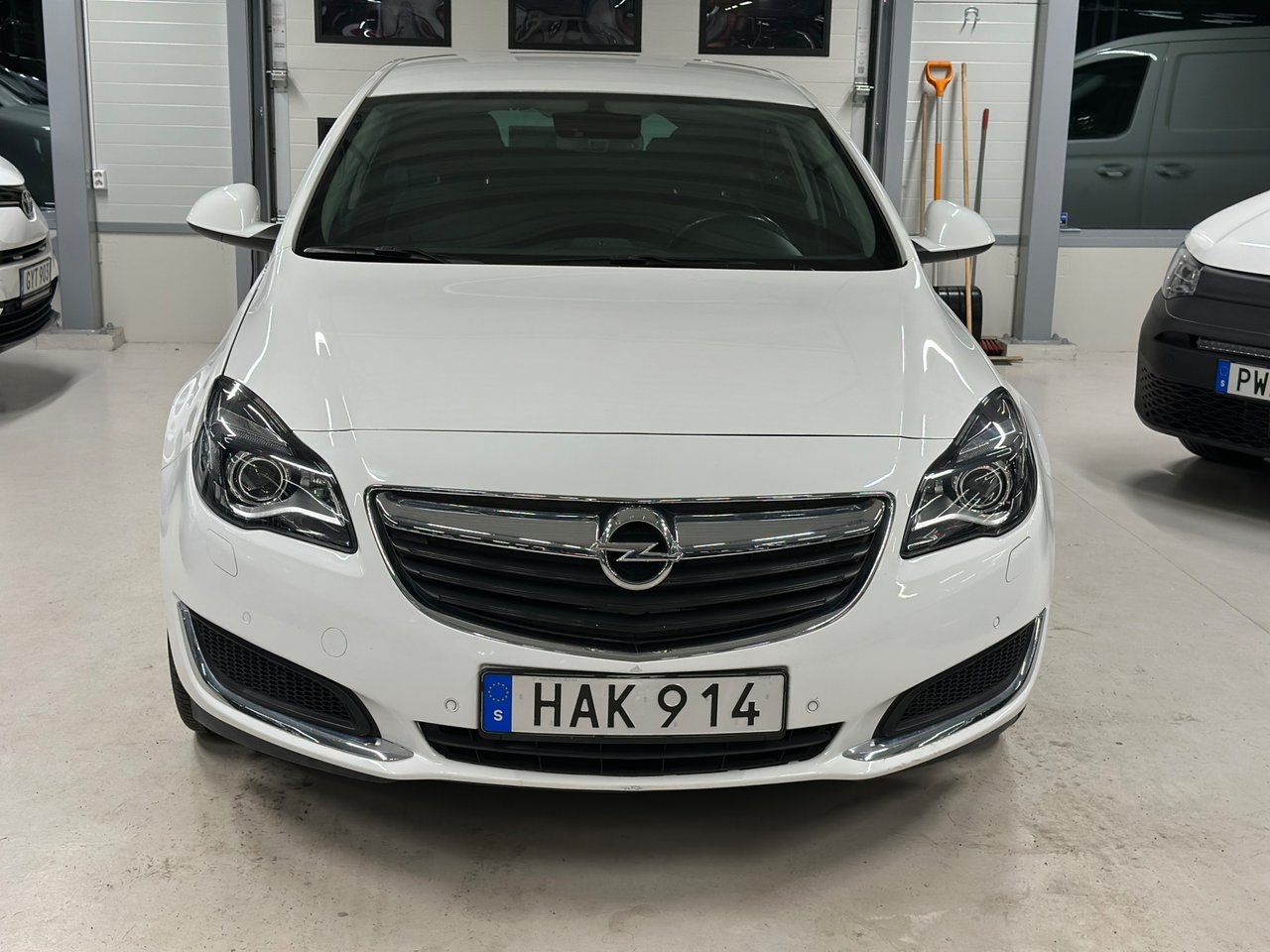 Opel Insignia 1.6 EDIT Business Euro 6 2017, bild 2/10