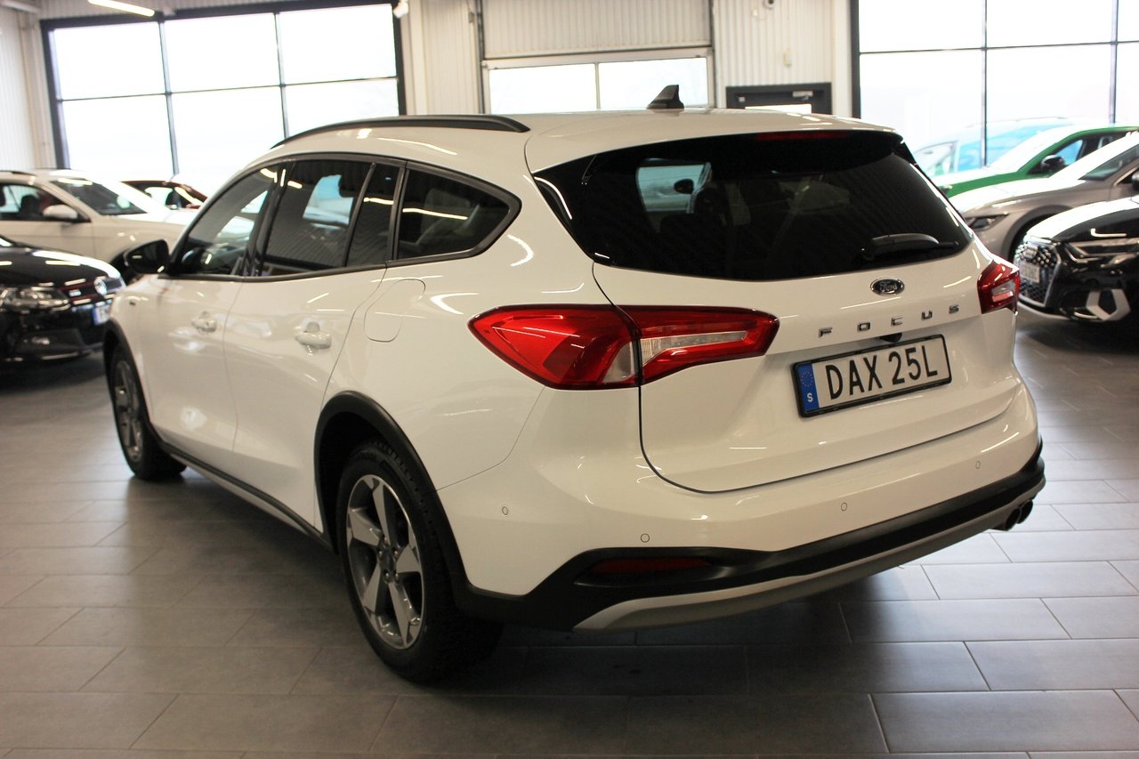 Ford Focus 1.0 EcoBoost Active 2020, bild 3/10