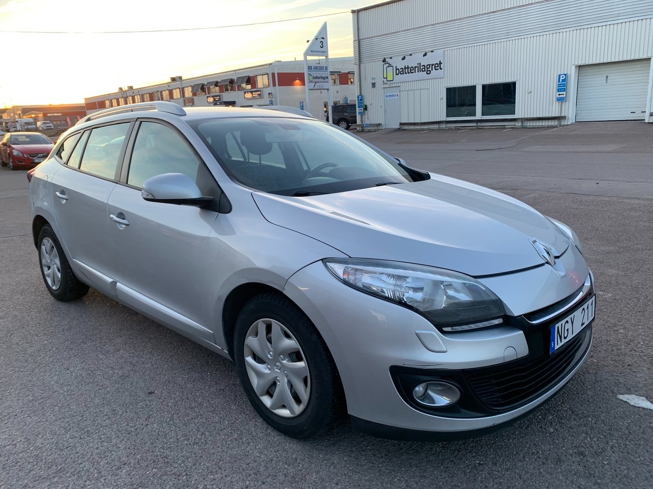 Renault Megane 2013, photo 2/10