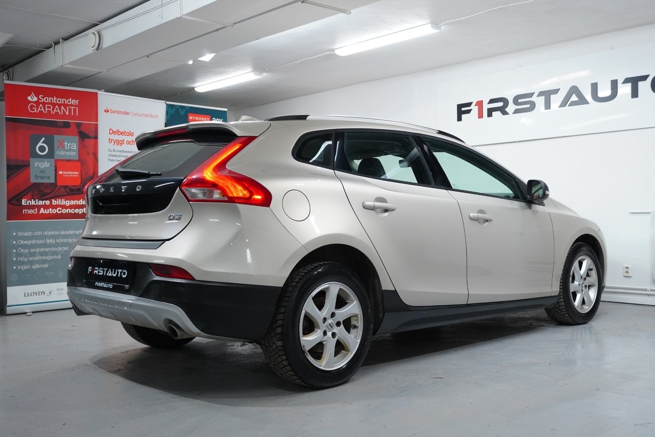 Volvo V40 Cross Country 2017, bild 5/10