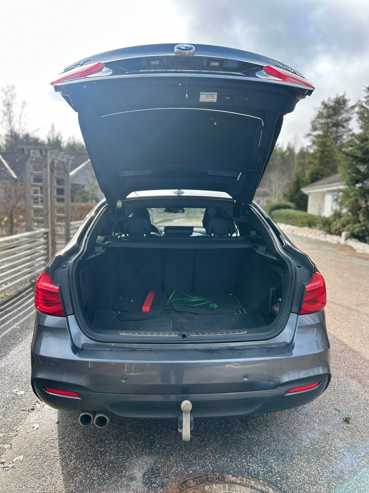BMW 320 d GT xDrive 2019, photo 4/10
