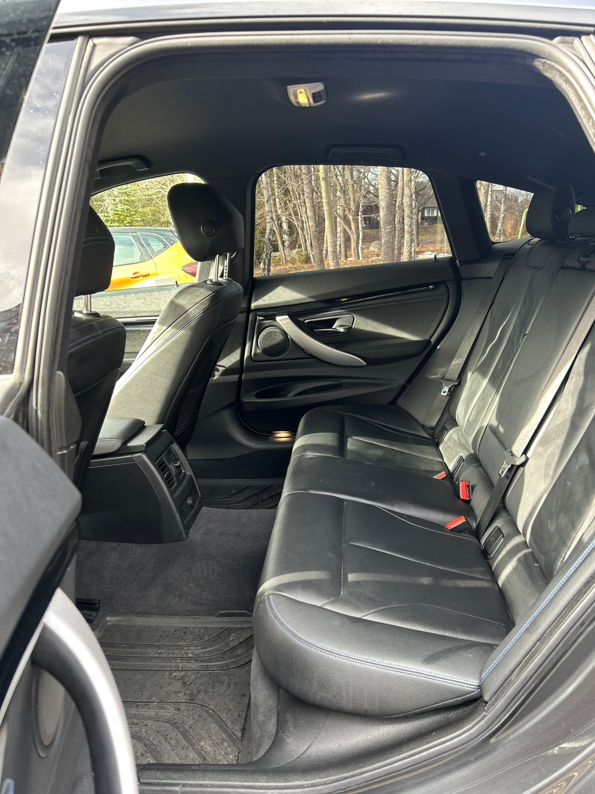 BMW 320 d GT xDrive 2019, photo 7/10