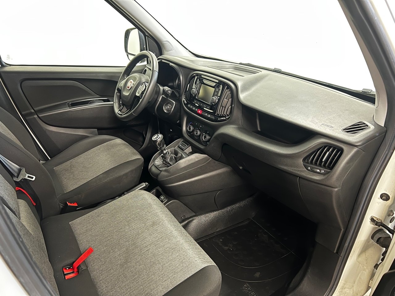 Fiat Doblo Van Maxi 1.6 Multijet 2018, bild 5/10