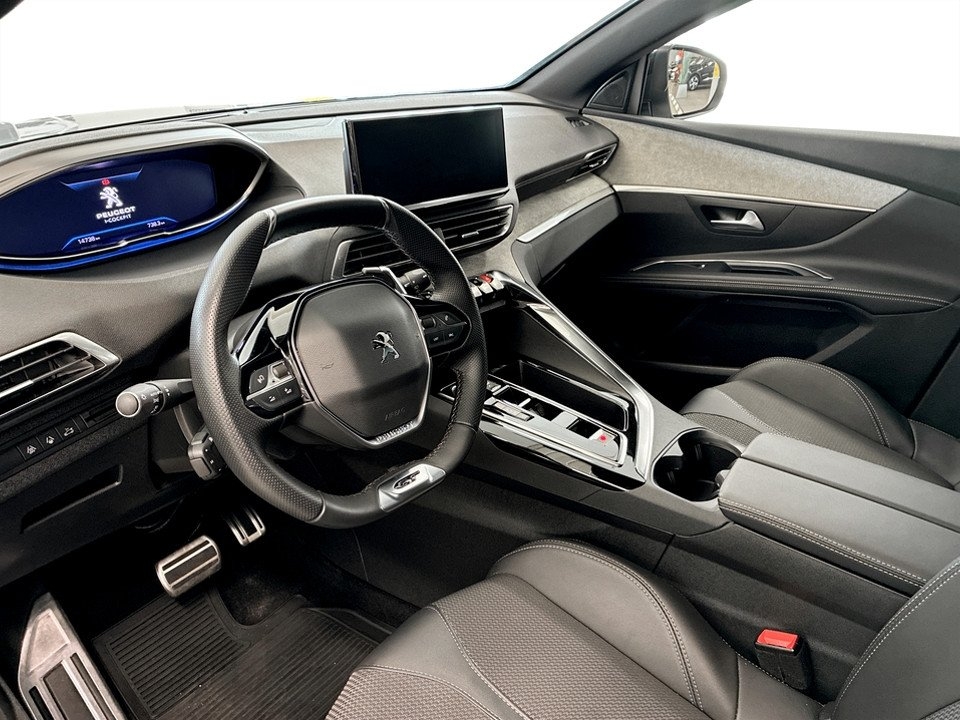 Peugeot 5008 GT 1.2 PT 130hk Aut 2024, bild 6/18