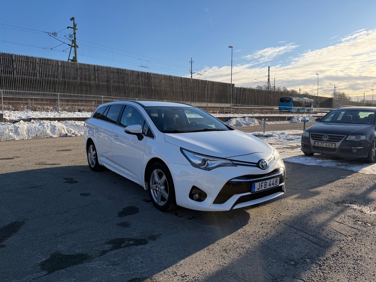 Toyota Avensis 2017, bild 3/13