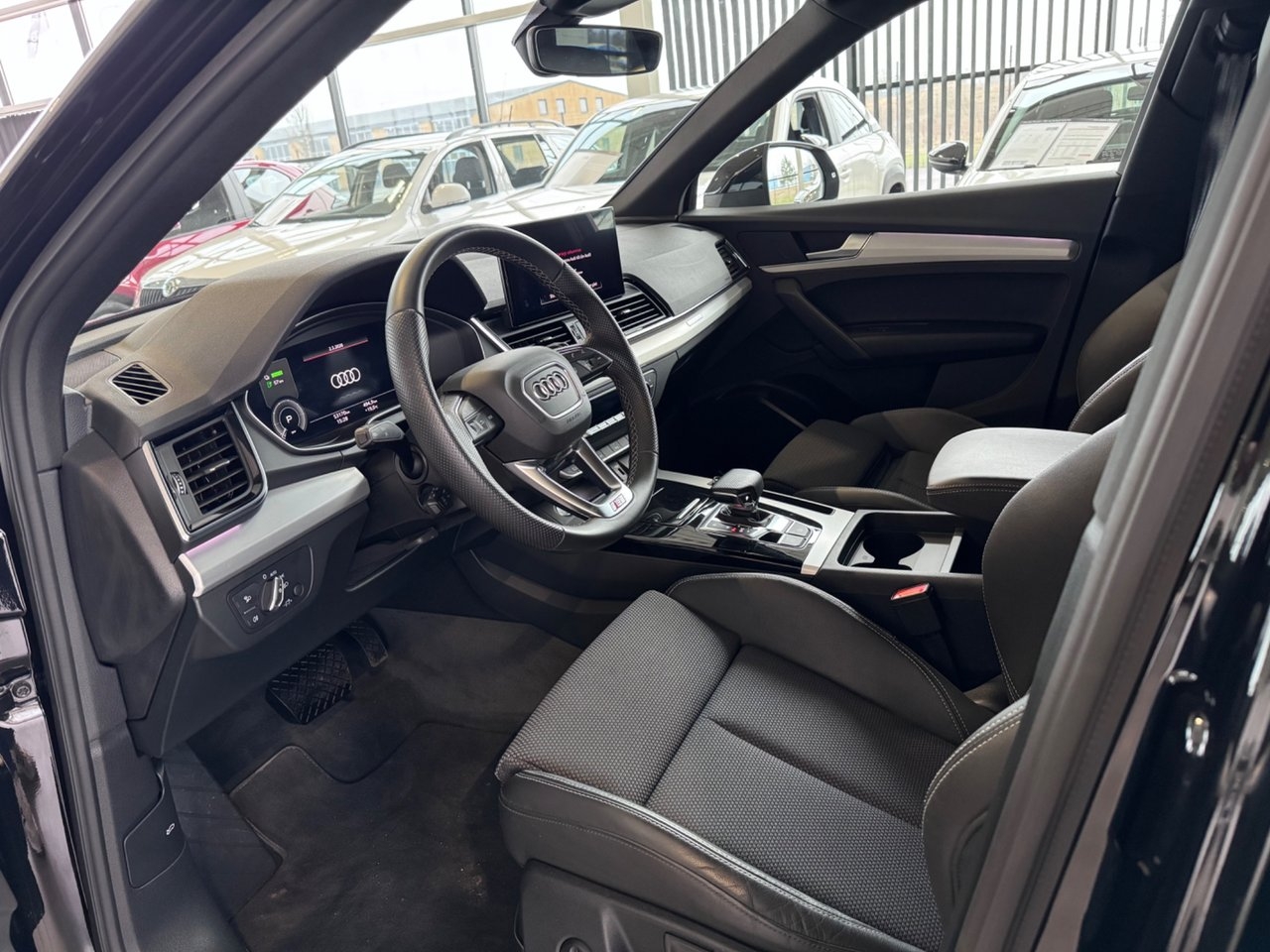 Audi Q5 55 TFSI e quattro S Tronic 2022, bild 7/10