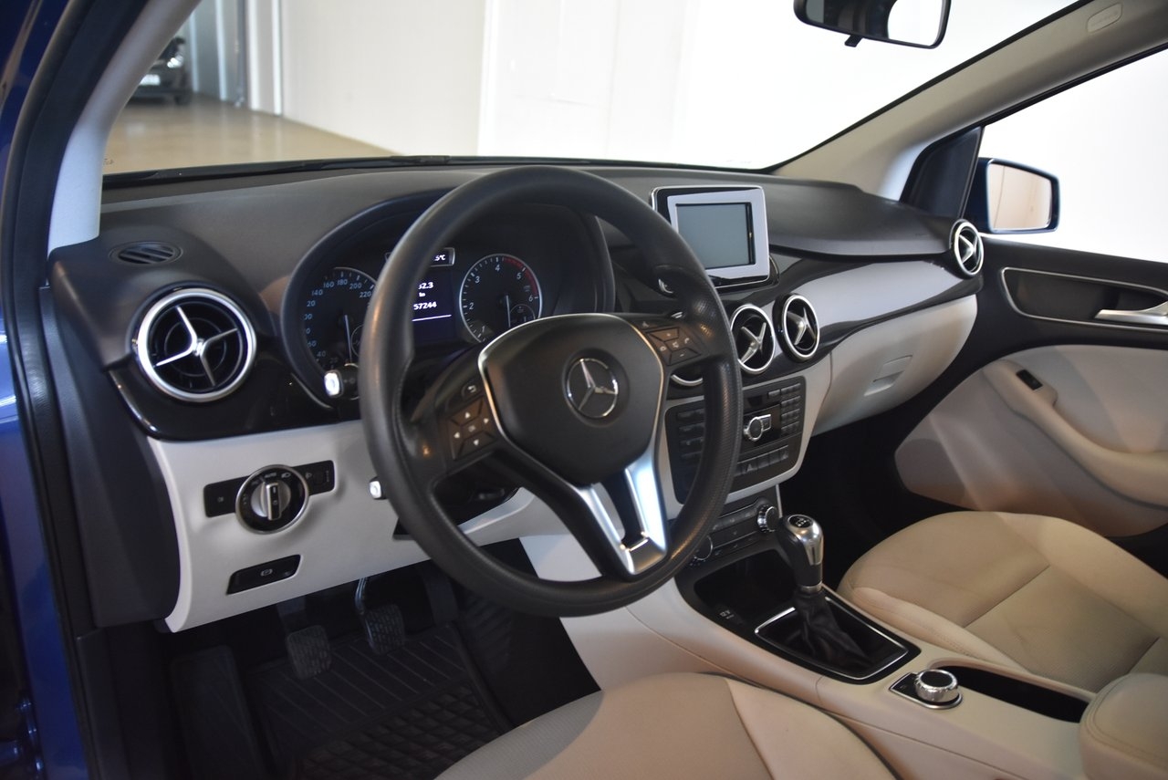 Mercedes-Benz B 2012, bild 7/13