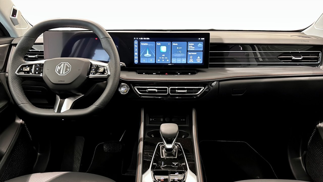 MG HS Luxury PHEV Automat 2024, photo 4/13