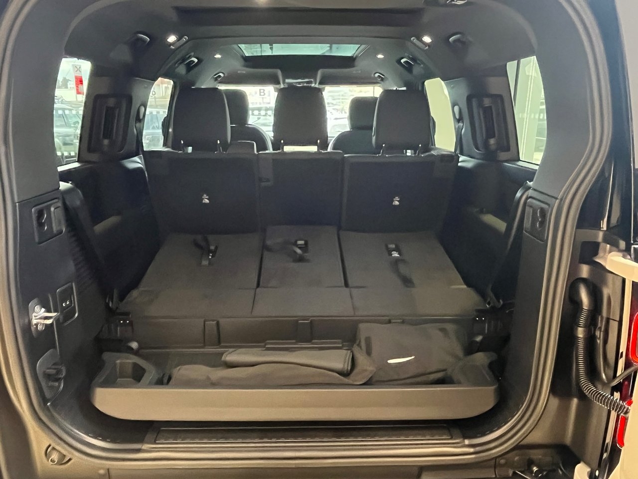 Land Rover Defender 2026, bild 5/7