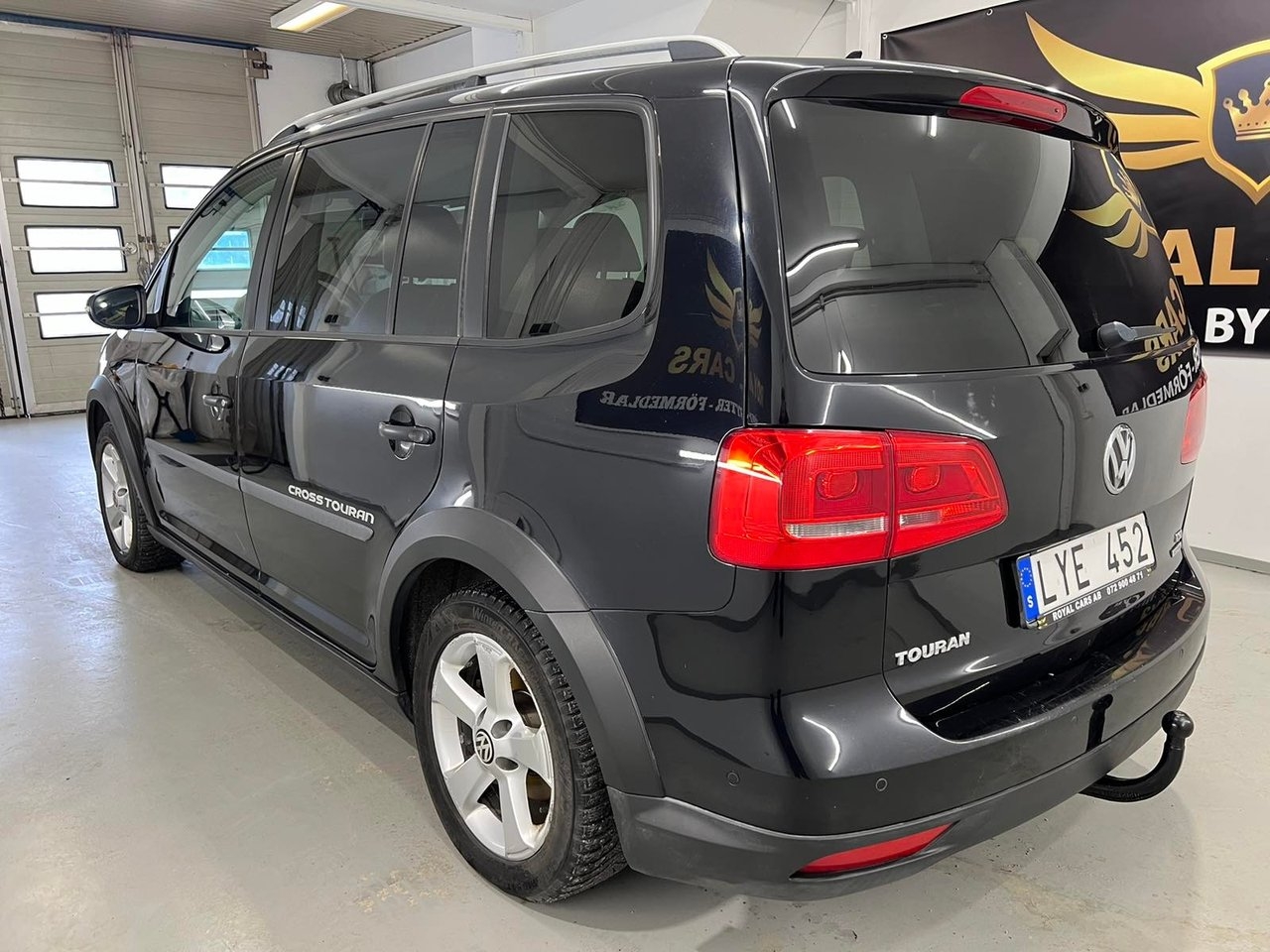 Volkswagen Touran 2012, bild 4/10