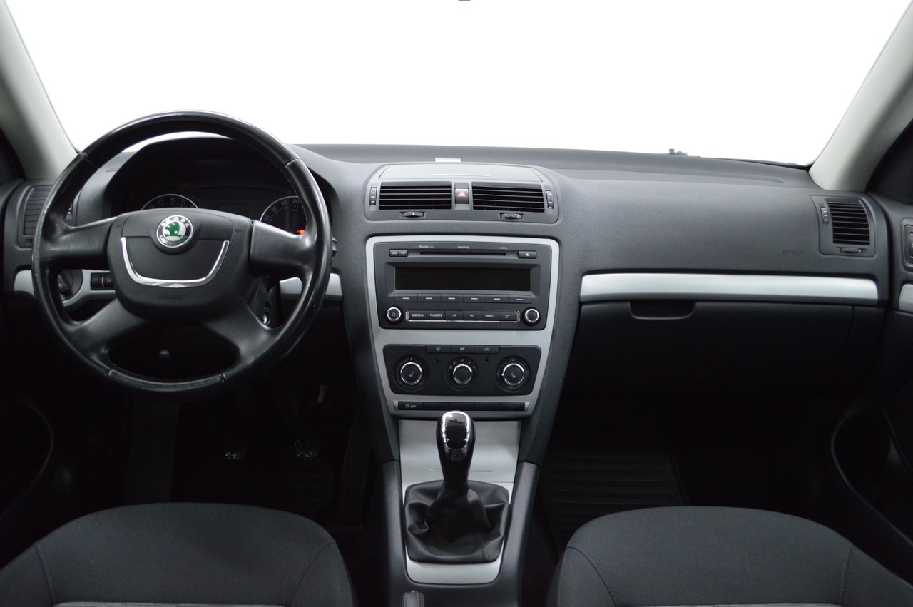 Skoda Octavia 2013, bild 6/10