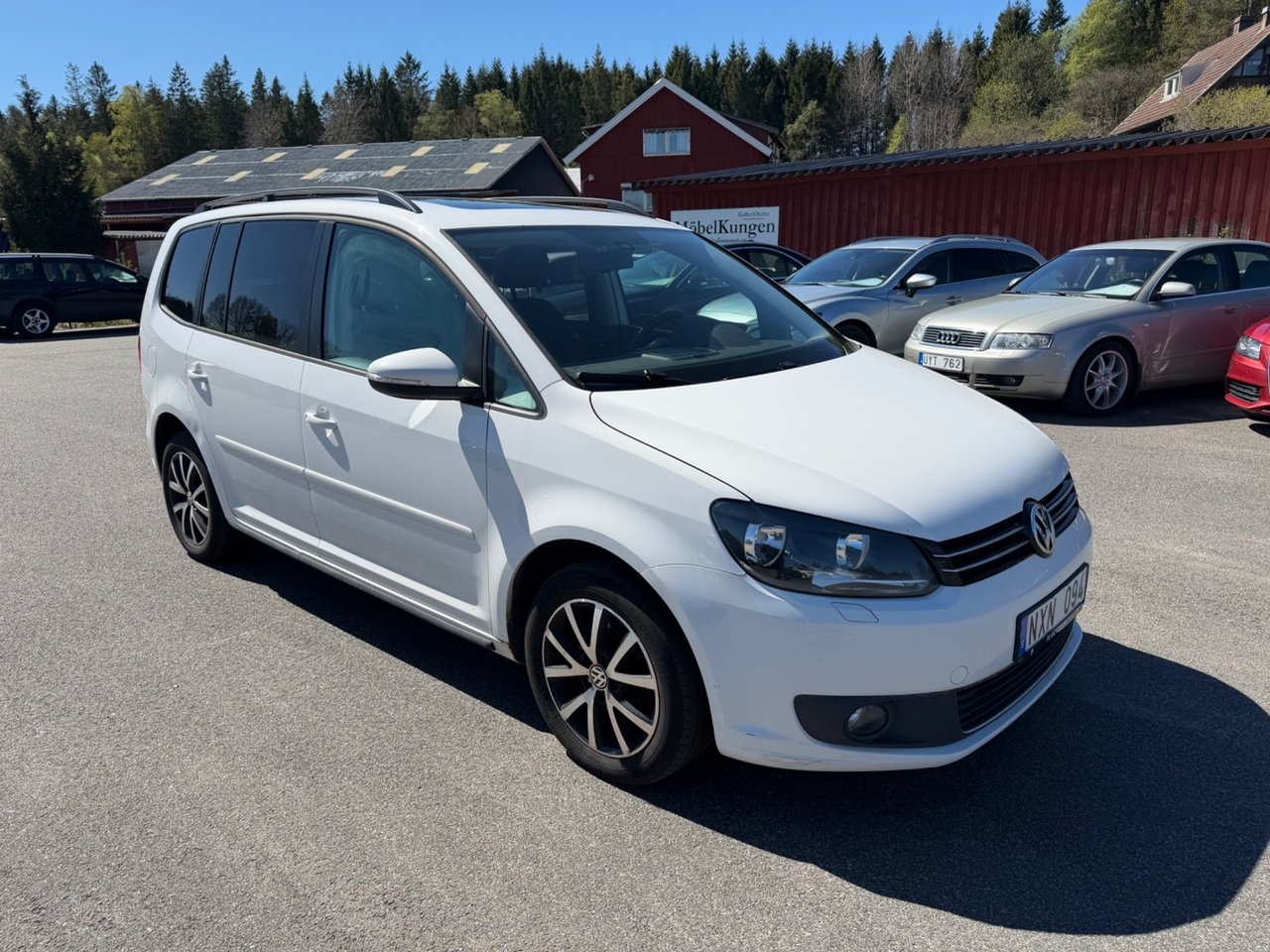 Volkswagen Touran 2014, bild 7/10