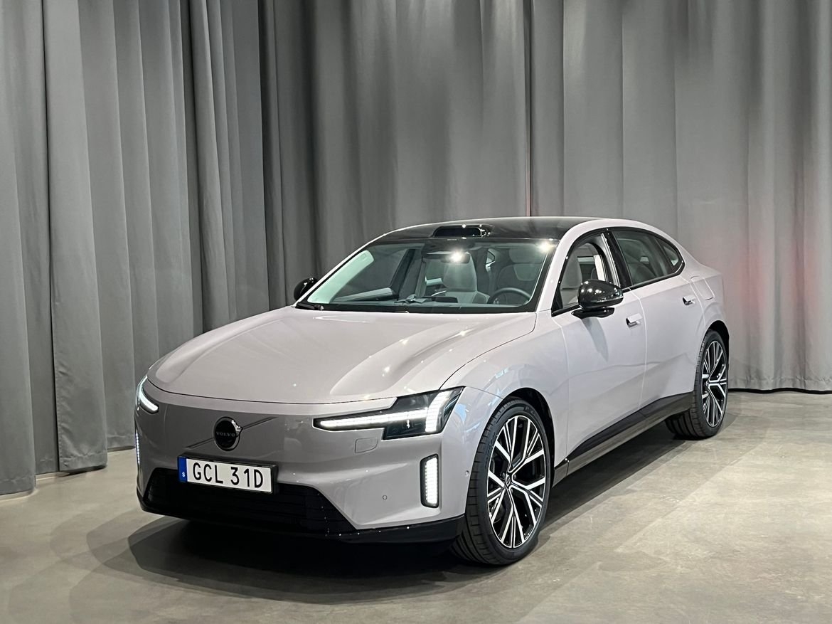 Volvo ES90