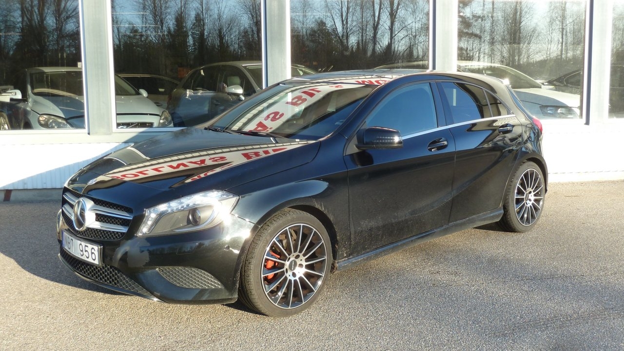 Mercedes-Benz A 180 CDI Urban Euro 5 2013, bild 2/10