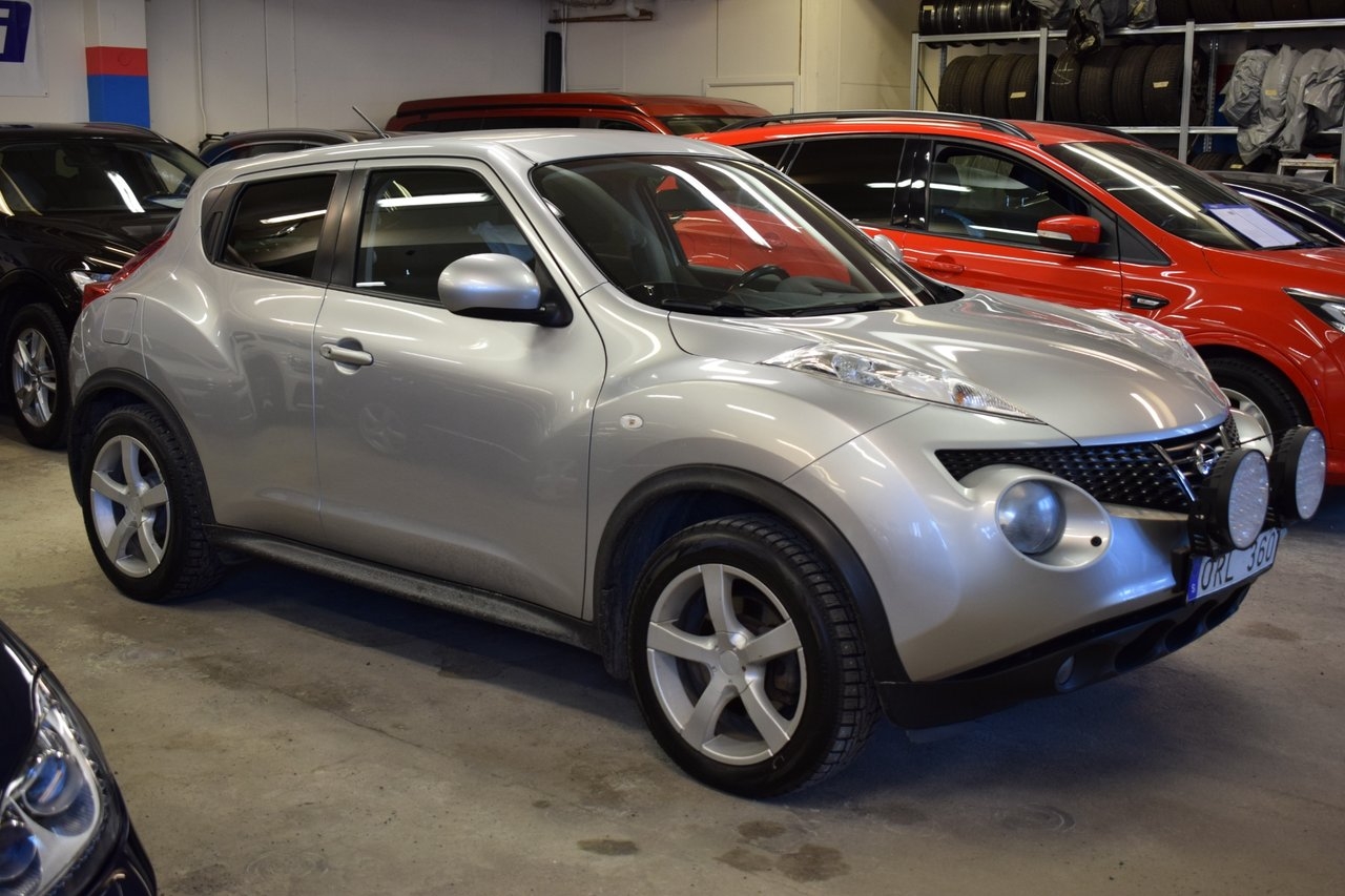 Nissan Juke 1.6 DIG-T 4x4 XTRONIC-CVT 2011, bild 2/10