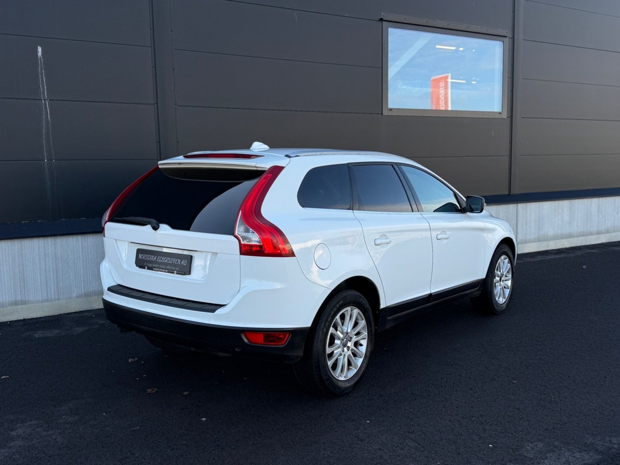 Volvo XC60 2.4D Geartronic Summum Euro 4 2010, bild 5/10